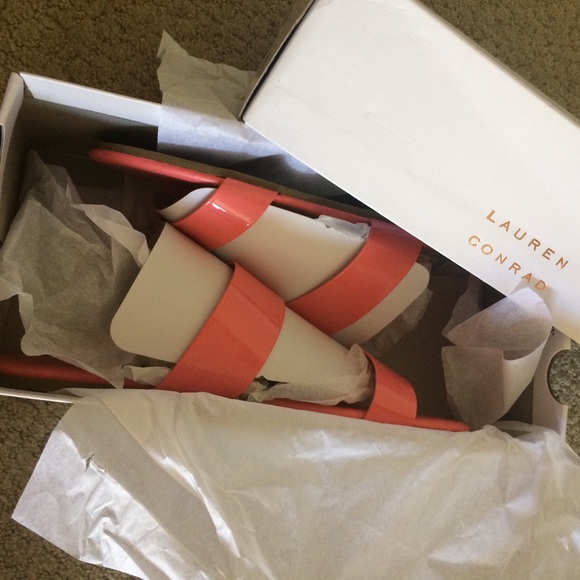 Lauren Conrad sandals - Picture 5 of 7